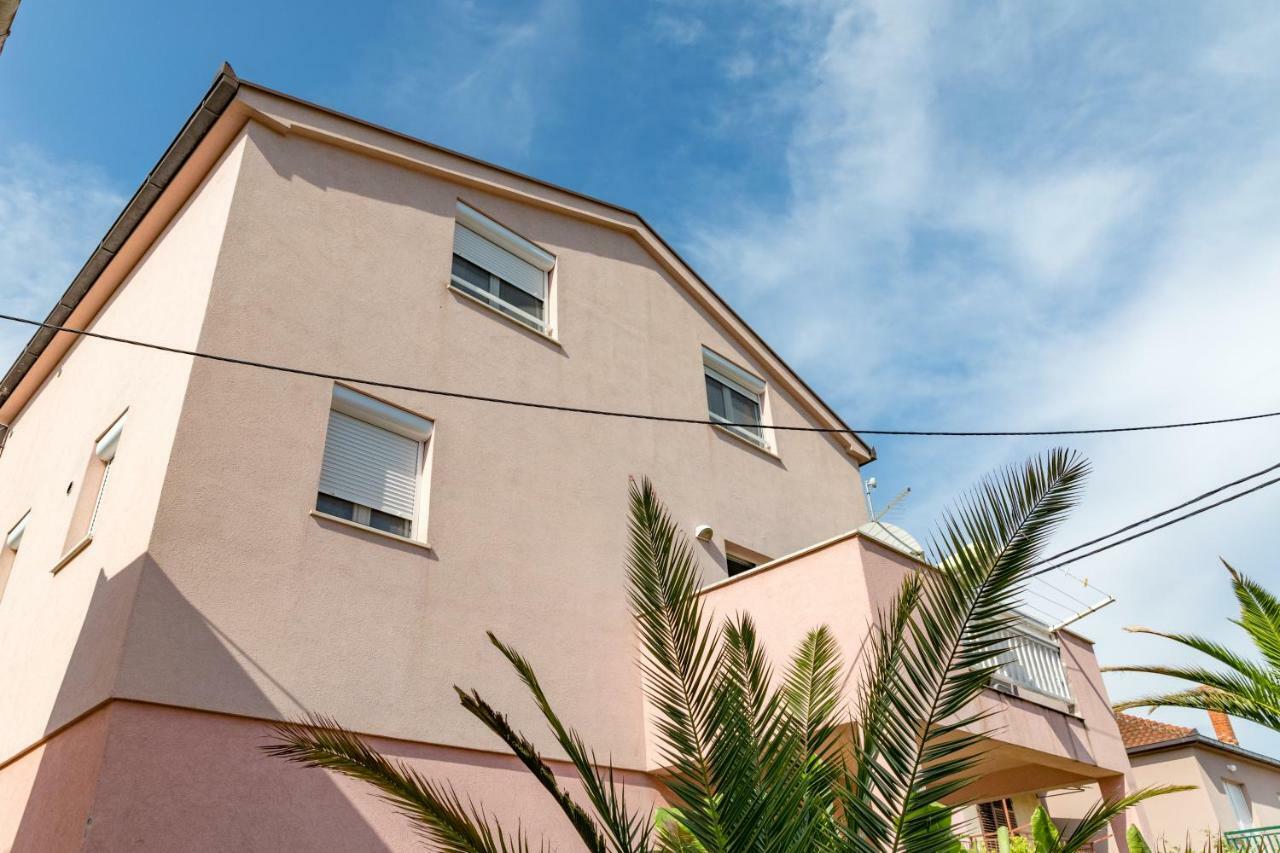 Arenta Apartments Metković Esterno foto