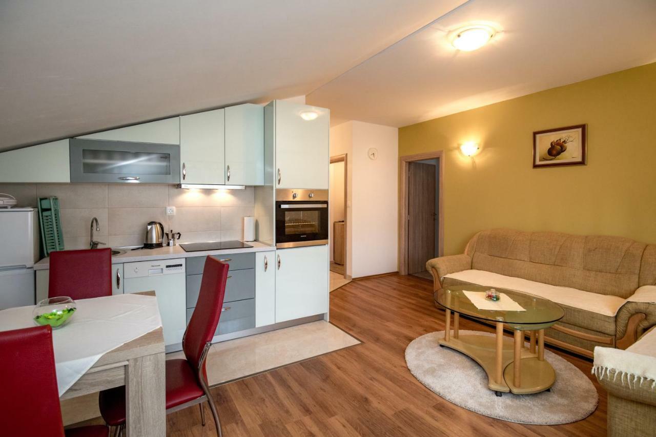 Arenta Apartments Metković Esterno foto